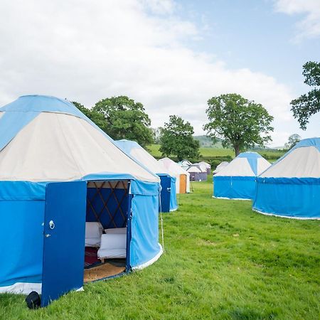 Festival Yurts Hay-On-Wye Hotel Buitenkant foto