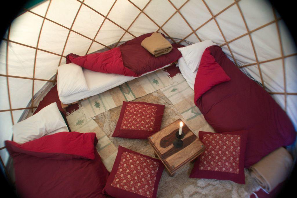 Festival Yurts Hay-On-Wye Hotel Buitenkant foto