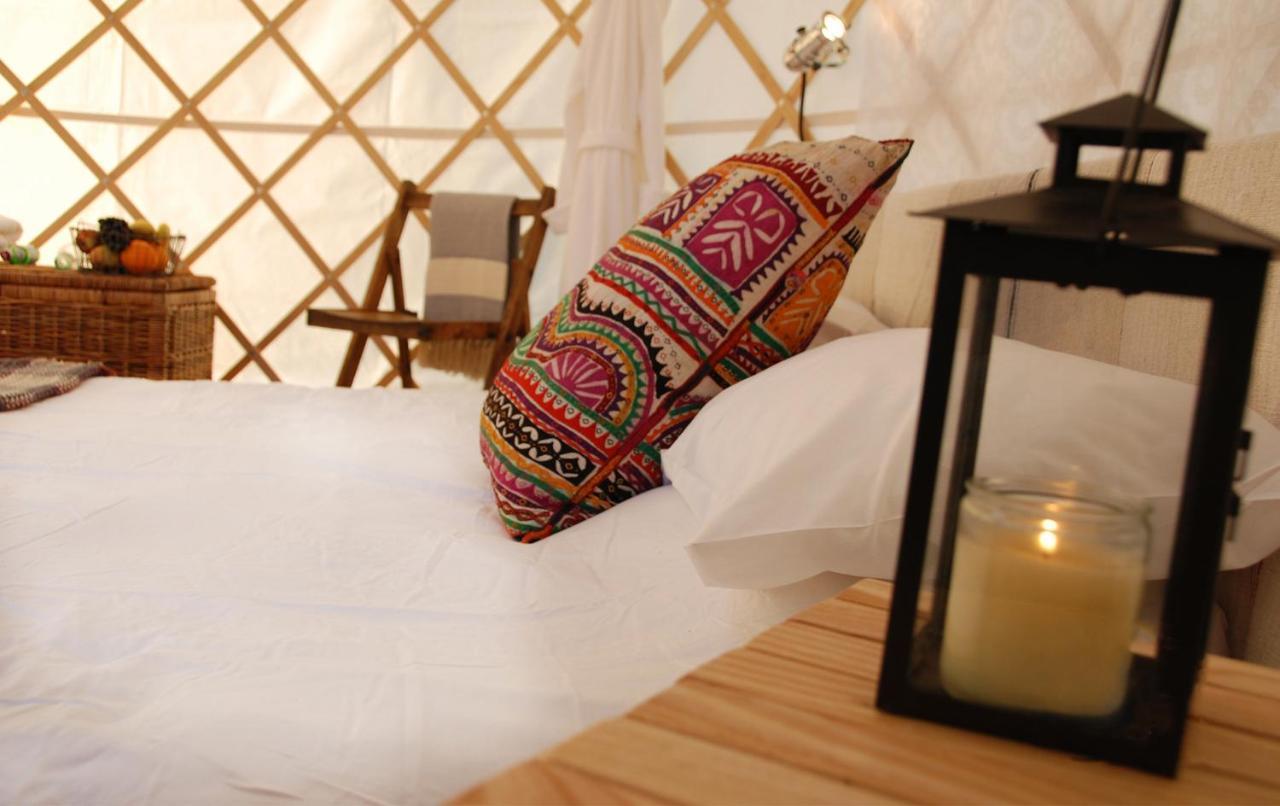 Festival Yurts Hay-On-Wye Hotel Buitenkant foto